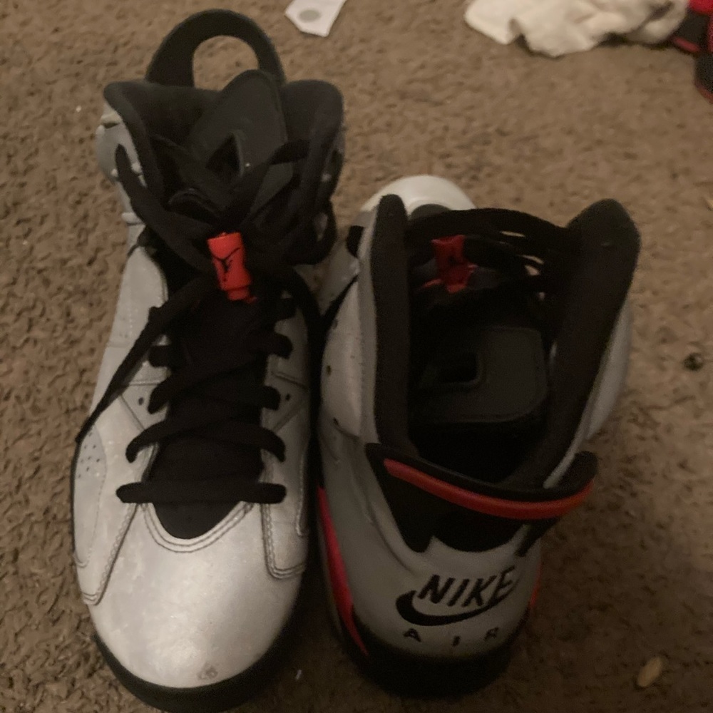 Air Jordan 6 Reflections